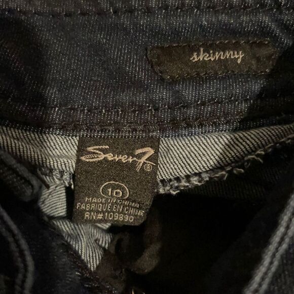 Seven7 Dark Wash Skinny Jeans Sequin Pockets 10 - Picture 15 of 16